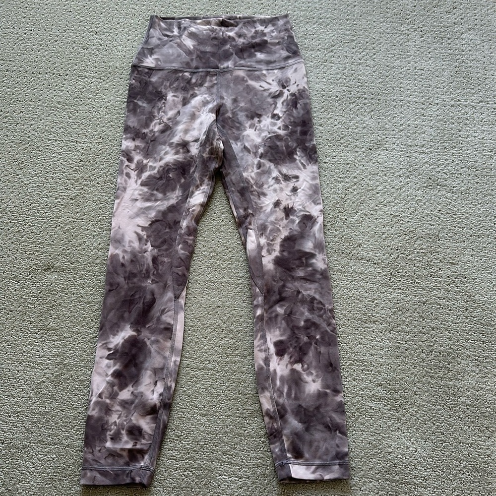 Lululemon tie-dye, high-rise leggings